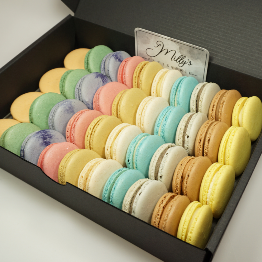 Standard Macaron Box